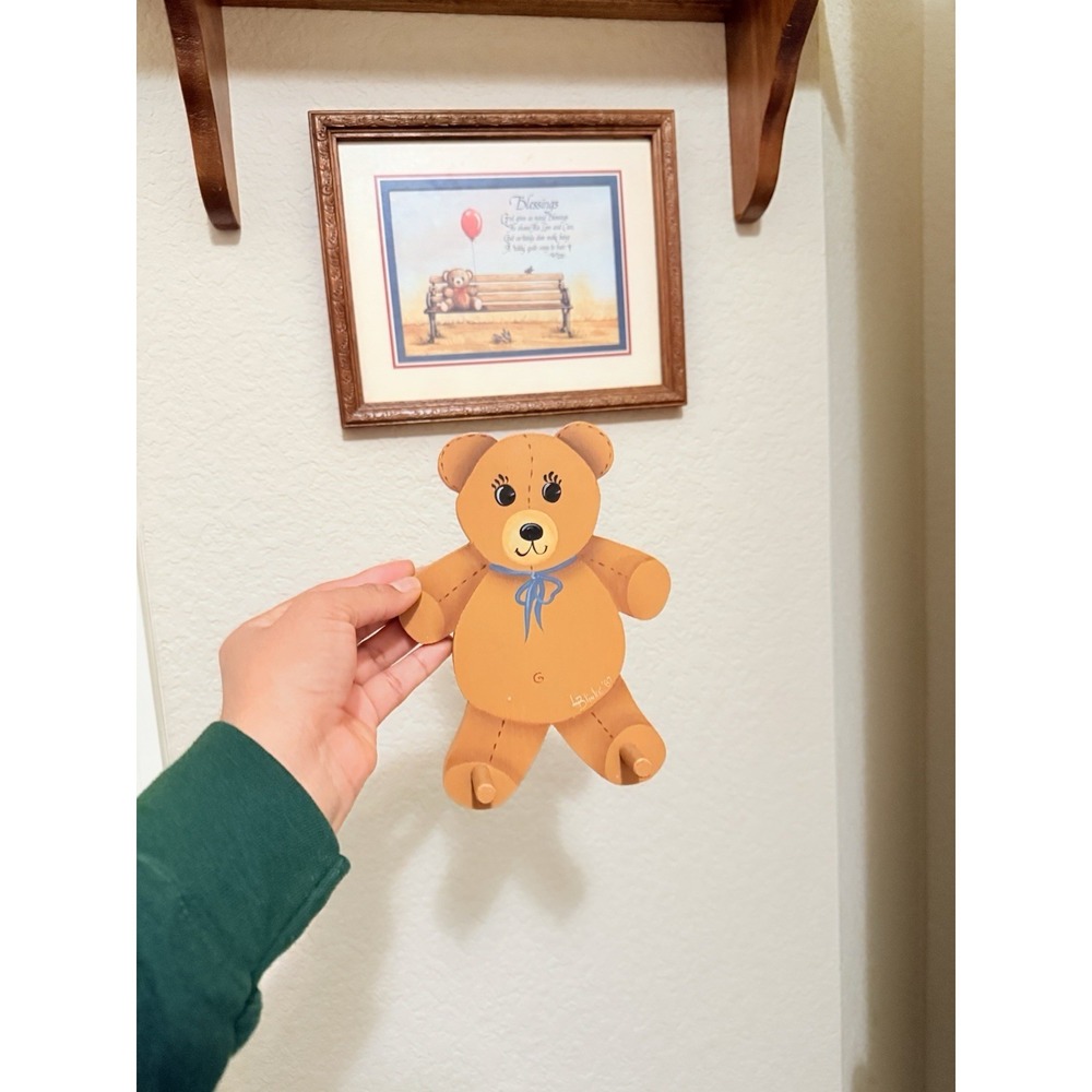 Vintage Wood Bear Wall Mounted Coat Hat Rack Kids Retro Painted Peg Hooks Brown